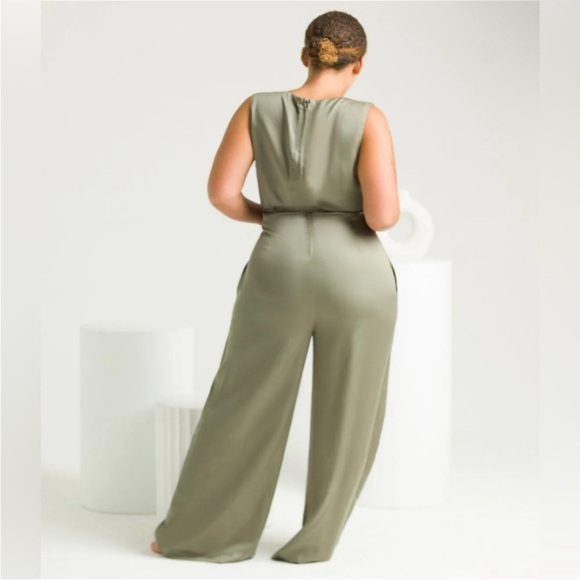 Ettitude Satin Jumpsuit Eco Bamboo Size L In Moss Green - Picture 2 of 9